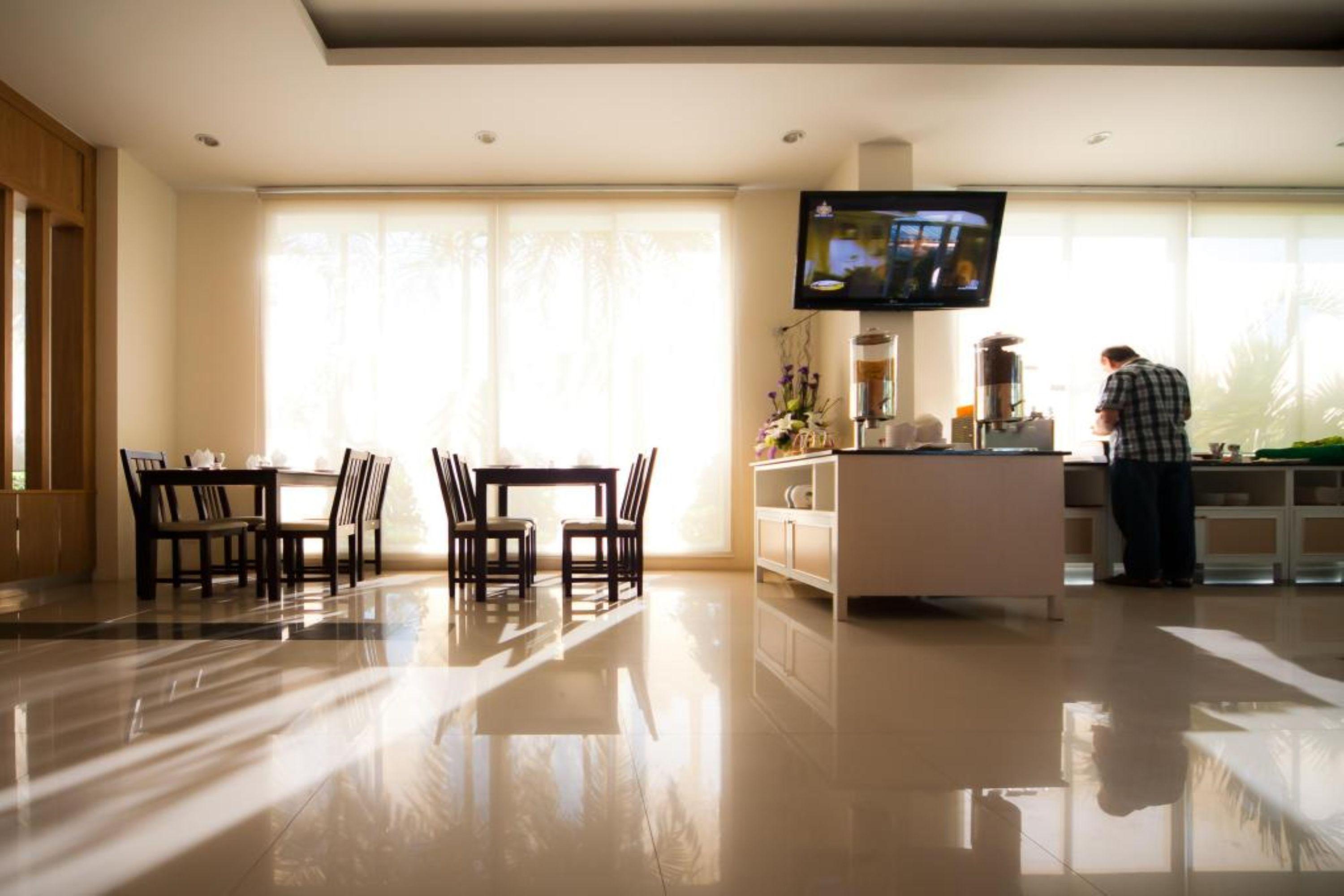 Phavina Hotel Rayong Sha Extra Plus Buitenkant foto