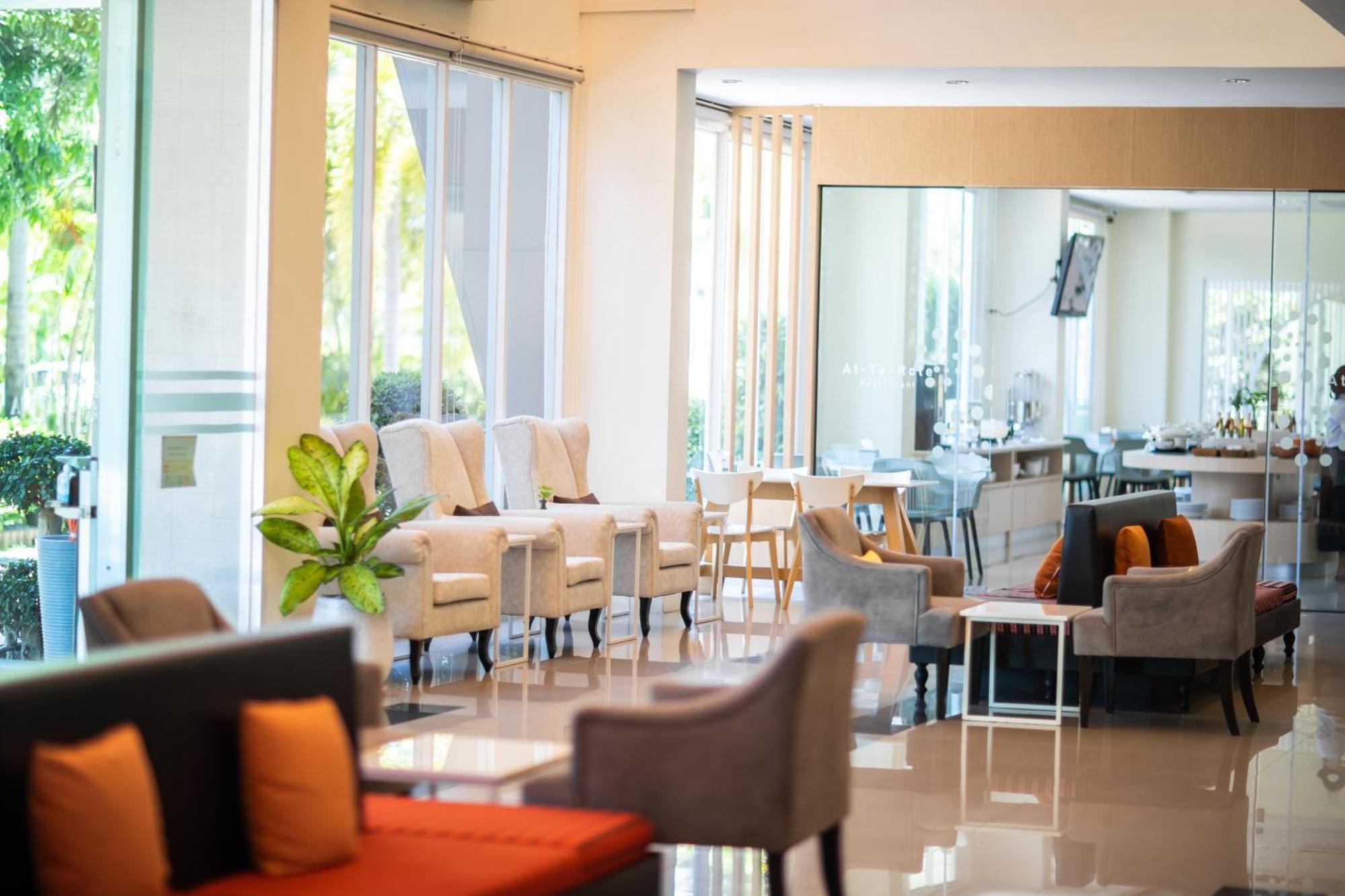 Phavina Hotel Rayong Sha Extra Plus Buitenkant foto